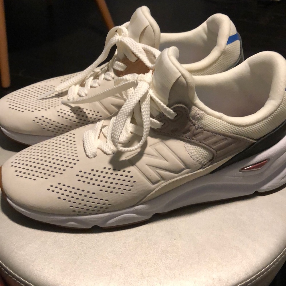New Balance Sneakers X90